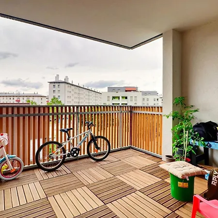 3br Meinau Area - What'app - 0034-656-619-782 - For Reservations! Appartement